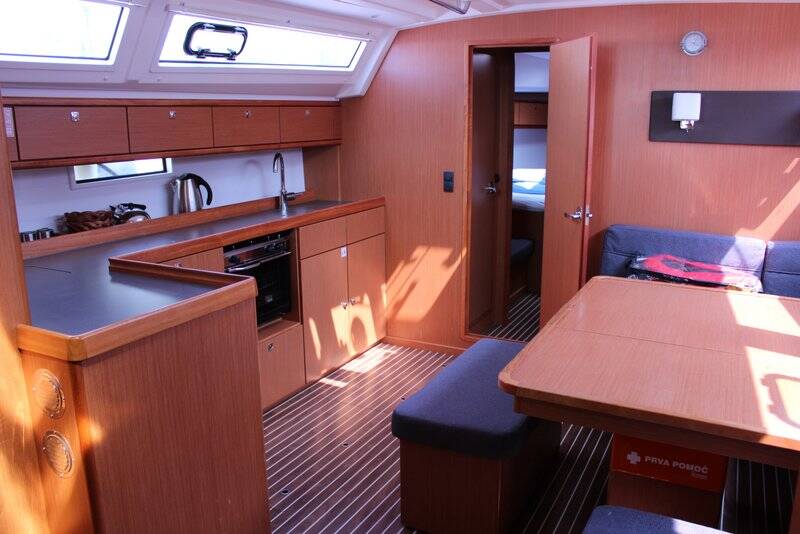 Sailing yacht Bavaria Cruiser 46 Eveline