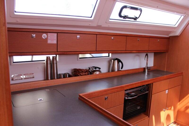 Sailing yacht Bavaria Cruiser 46 Eveline