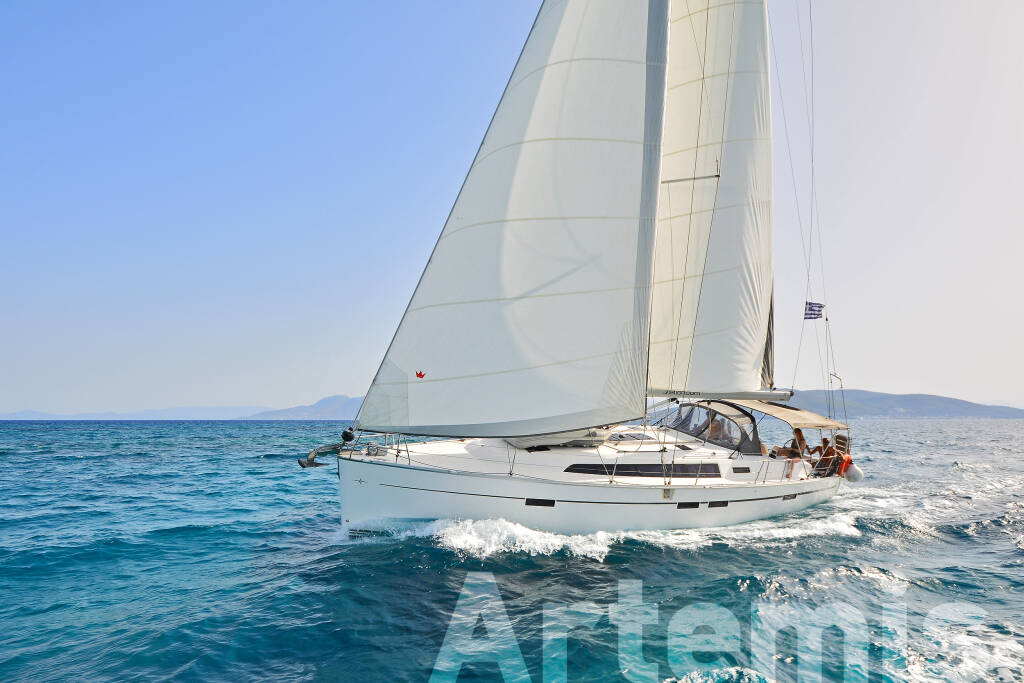 Sailing yacht Bavaria Cruiser 46 Artemis