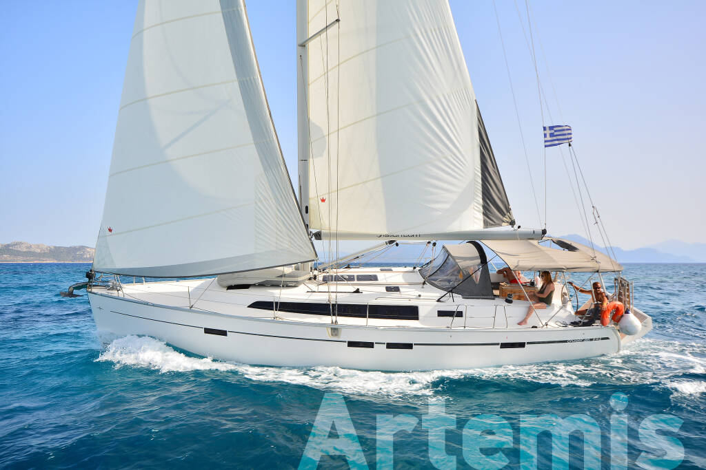 Sailing yacht Bavaria Cruiser 46 Artemis