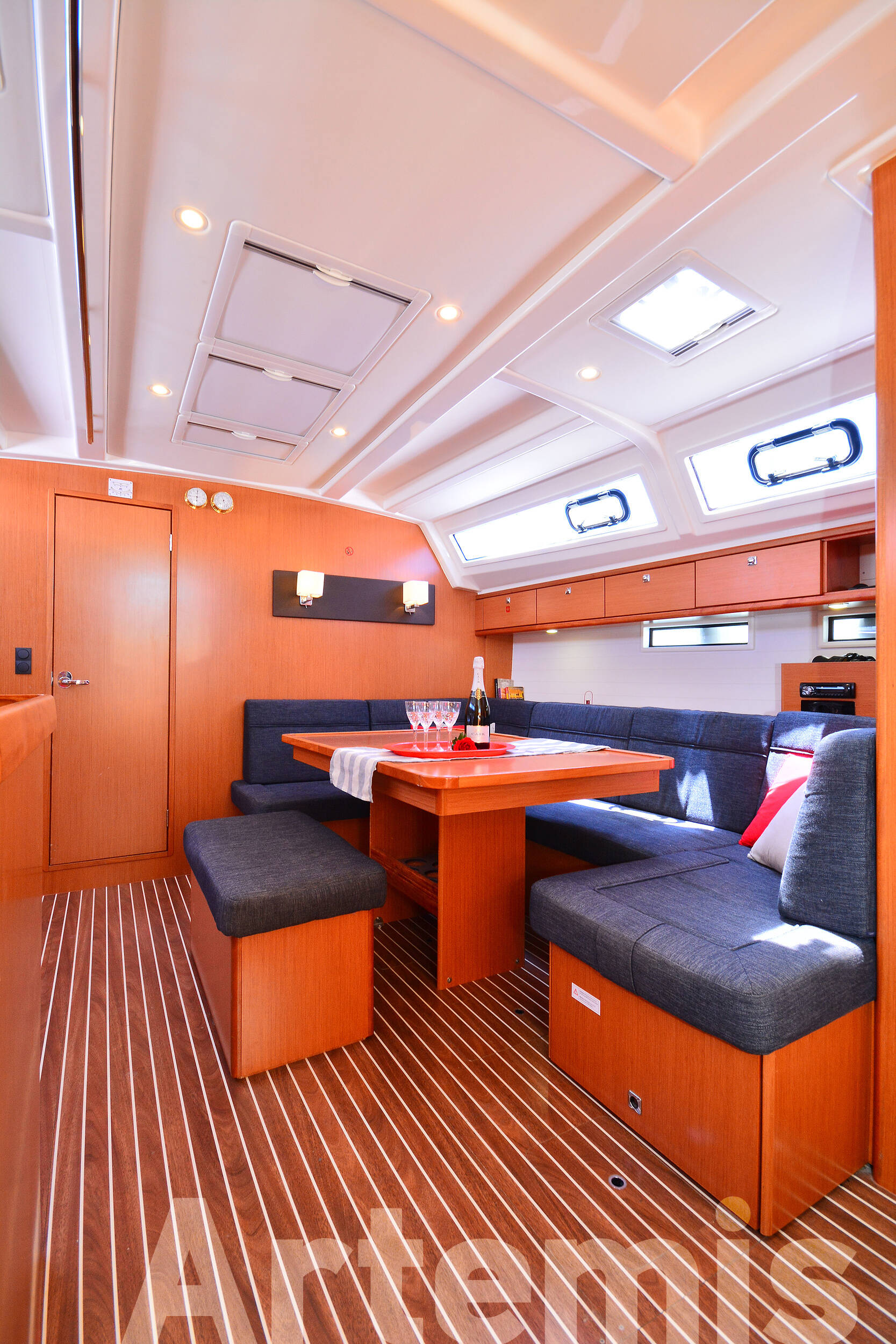 Sailing yacht Bavaria Cruiser 46 Artemis