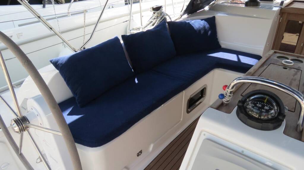 Sailing yacht Bavaria Cruiser 46 Sita