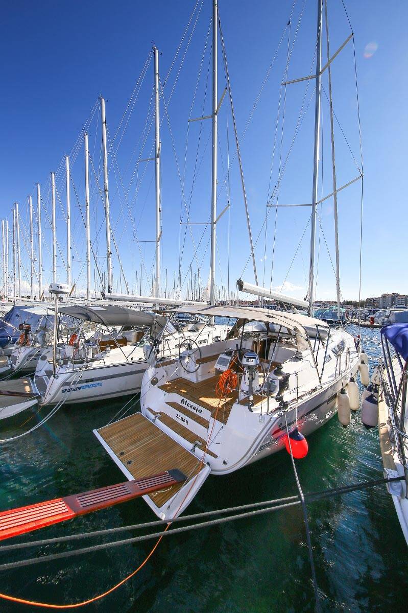 Sailing yacht Bavaria Cruiser 46 Alexeja