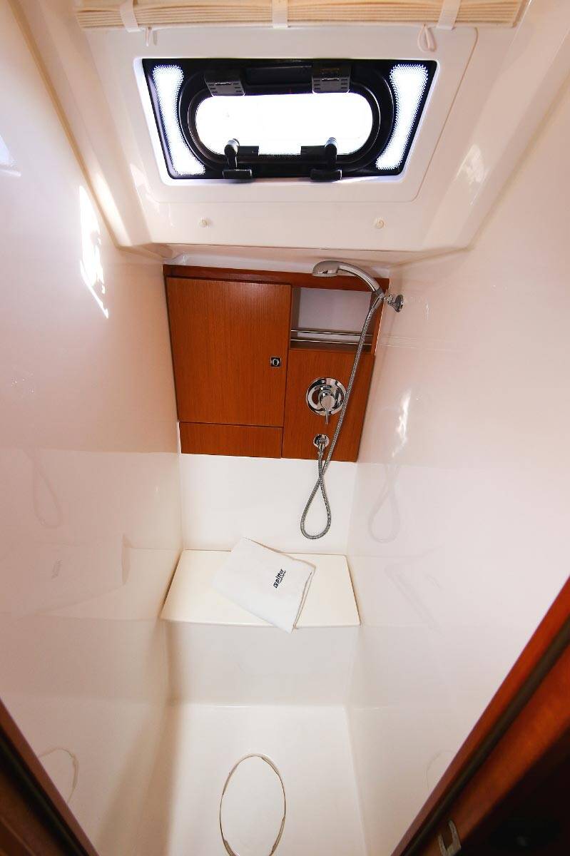 Sailing yacht Bavaria Cruiser 46 Alexeja