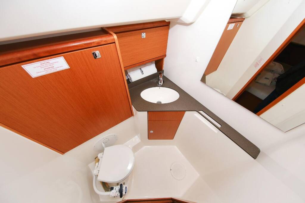 Sailing yacht Bavaria Cruiser 46 Alexeja