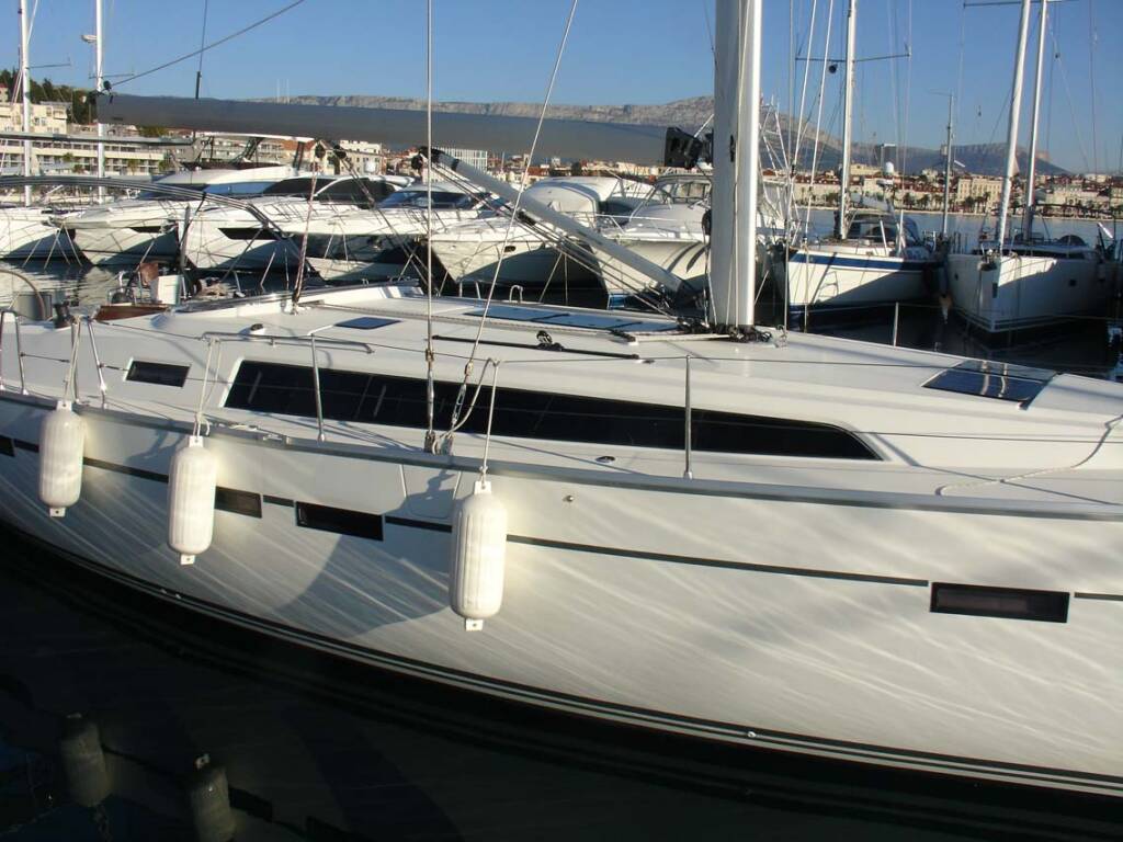 Sailing yacht Bavaria Cruiser 46 Dream 2