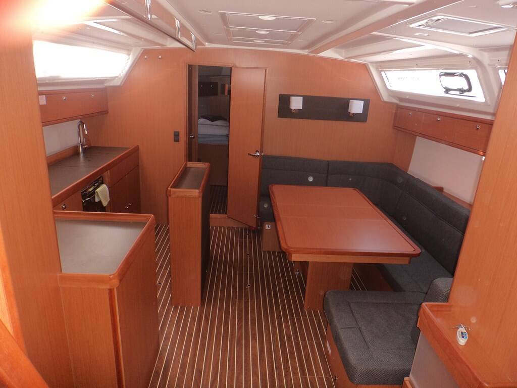 Sailing yacht Bavaria Cruiser 46 Aurora