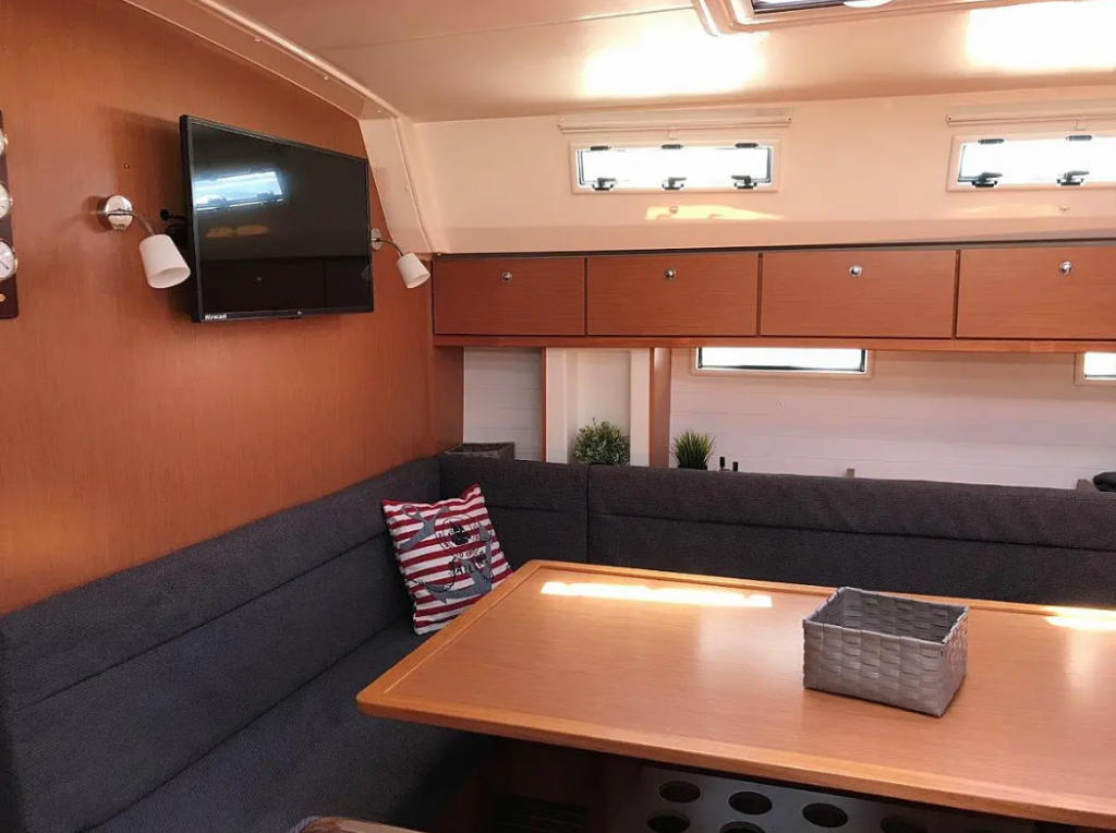 Segelyachten Bavaria Cruiser 50 Juniper