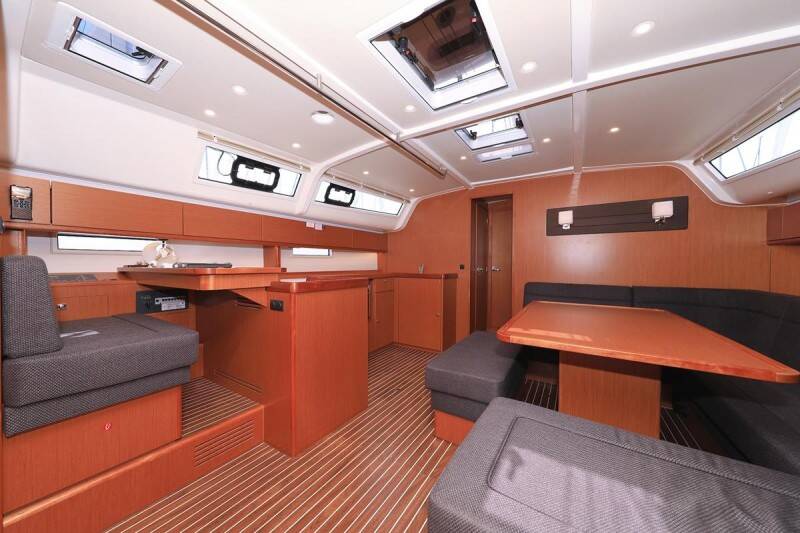 Sailing yacht Bavaria Cruiser 51 