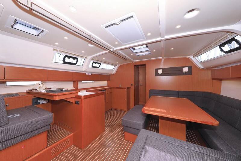 Sailing yacht Bavaria Cruiser 51 