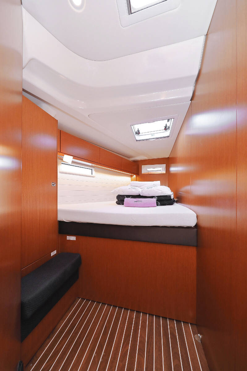 Sailing yacht Bavaria Cruiser 51 silence one