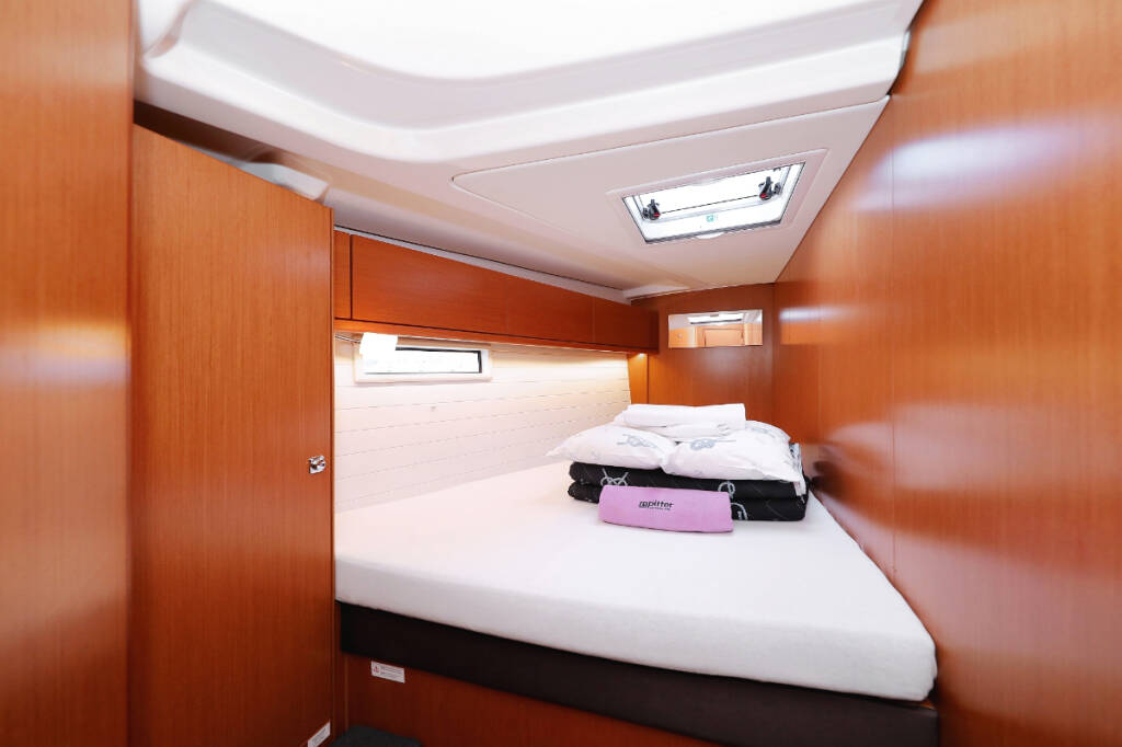 Sailing yacht Bavaria Cruiser 51 silence one