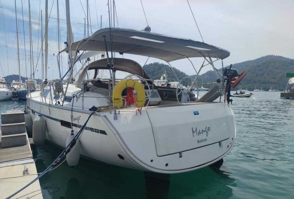 Sailing yacht Bavaria Cruiser 51 Mango