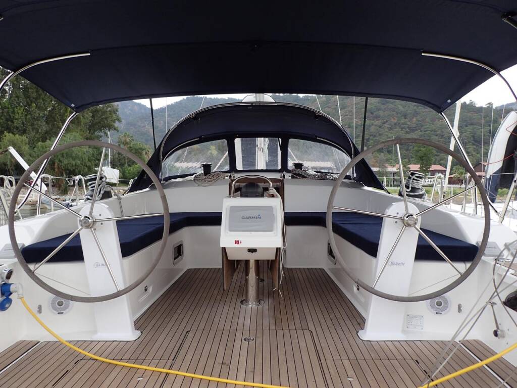 Sailing yacht Bavaria Cruiser 51 Mango