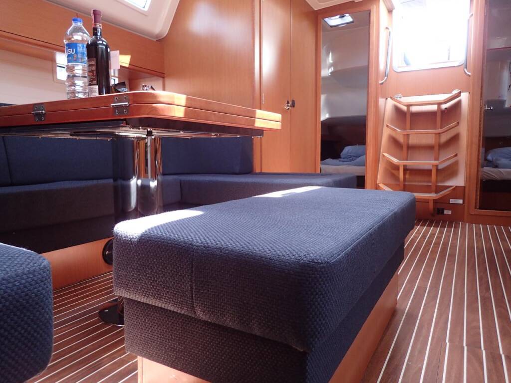 Sailing yacht Bavaria Cruiser 51 Mango