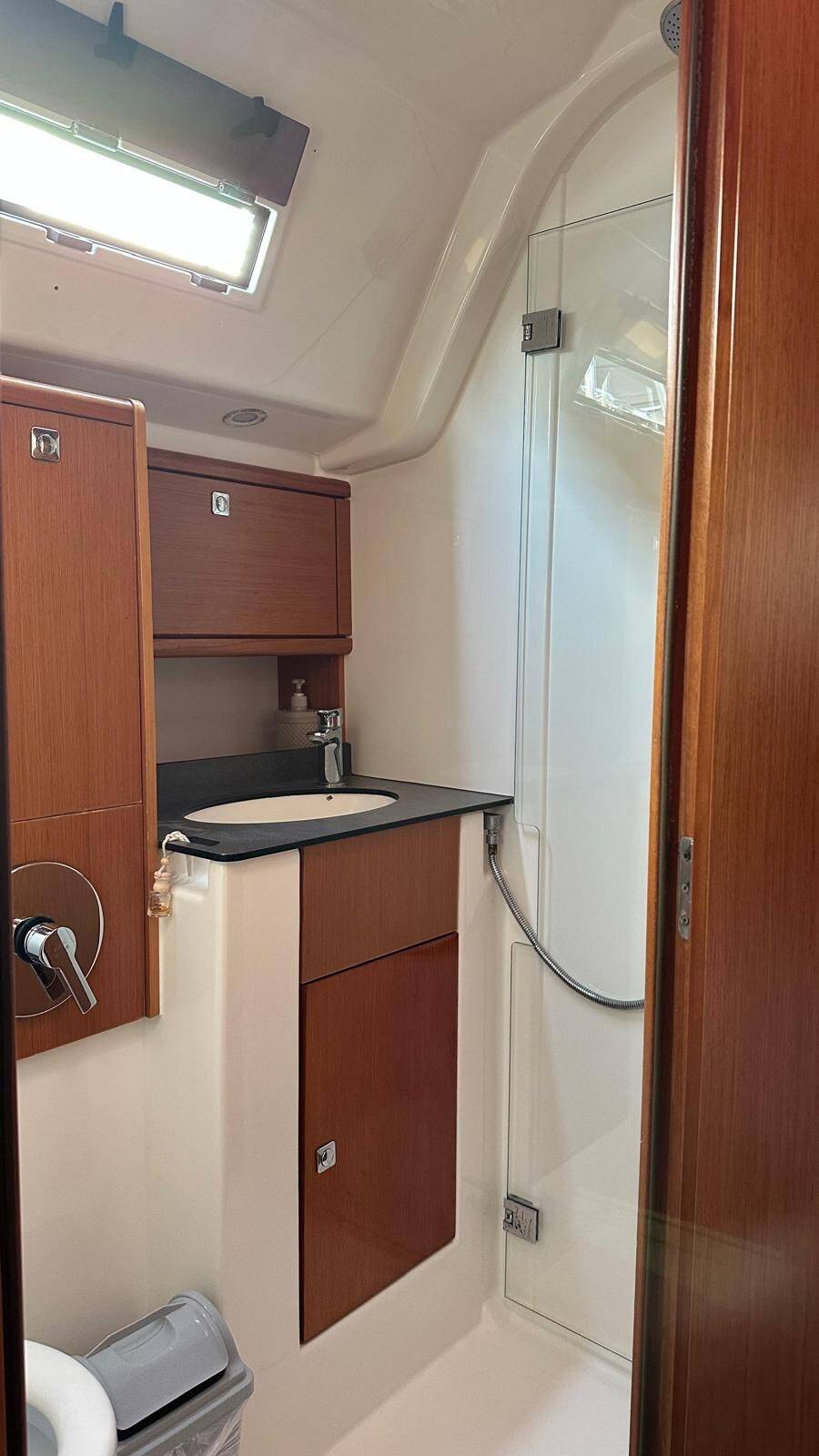 Sailing yacht Bavaria Cruiser 51 Mango