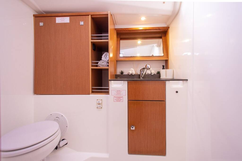 Sailing yacht Bavaria Cruiser 51 Philoctetes