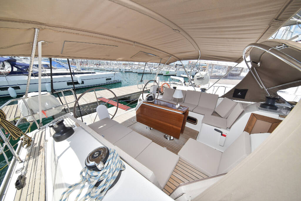 Segelyachten Bavaria Cruiser 51 