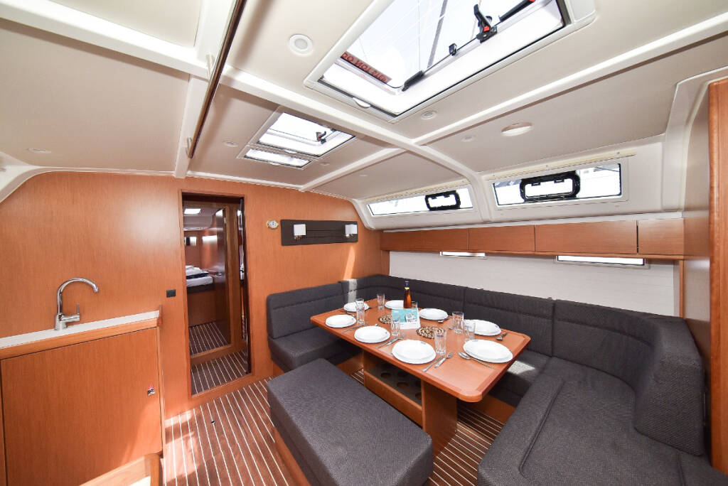 Segelyachten Bavaria Cruiser 51 