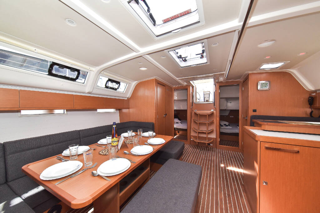 Segelyachten Bavaria Cruiser 51 