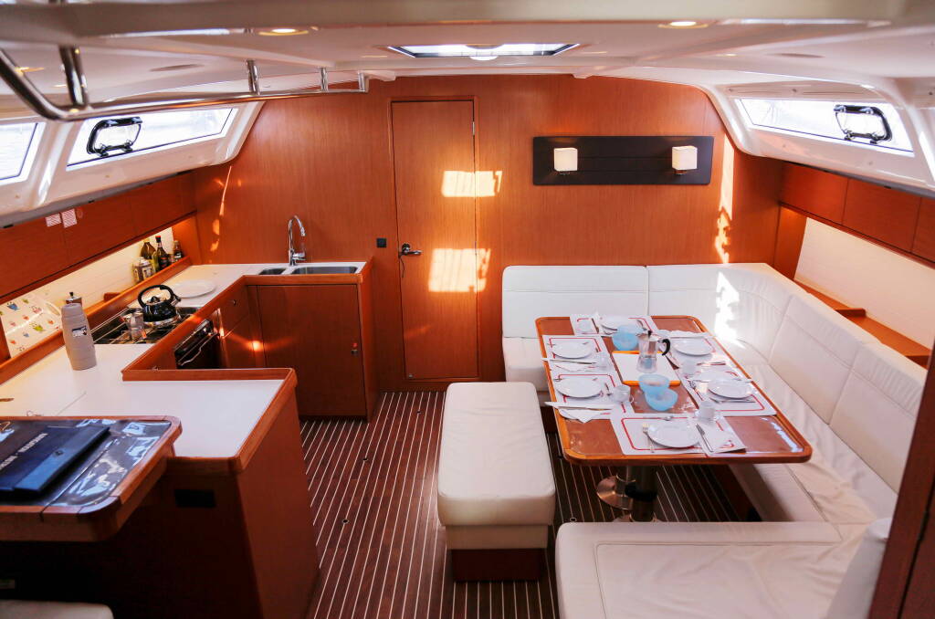Sailing yacht Bavaria Cruiser 51 ECONOMY