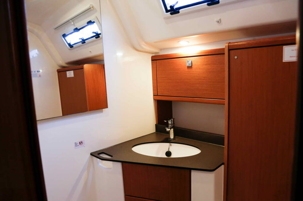 Sailing yacht Bavaria Cruiser 51 ECONOMY