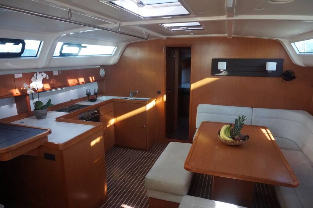 Sailing yacht Bavaria Cruiser 51 Lina