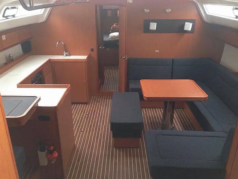 Sailing yacht Bavaria Cruiser 51 Vivi