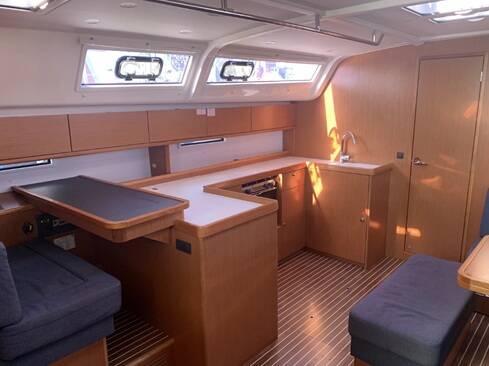 Sailing yacht Bavaria Cruiser 51 Alice