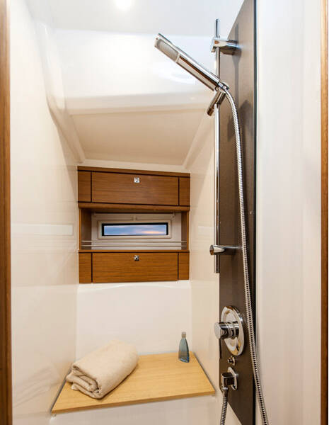 Sailing yacht Bavaria Cruiser 56 Searex