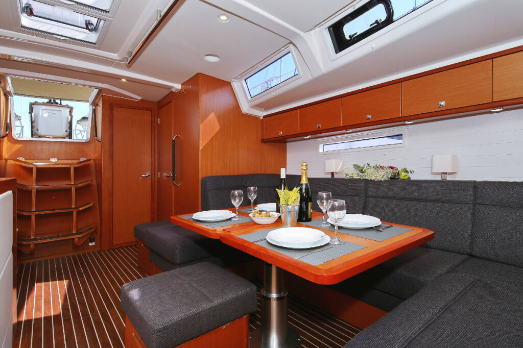 Sailing yacht Bavaria Cruiser 56 El Karinjo