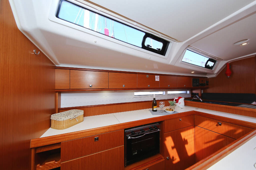 Sailing yacht Bavaria Cruiser 56 El Karinjo
