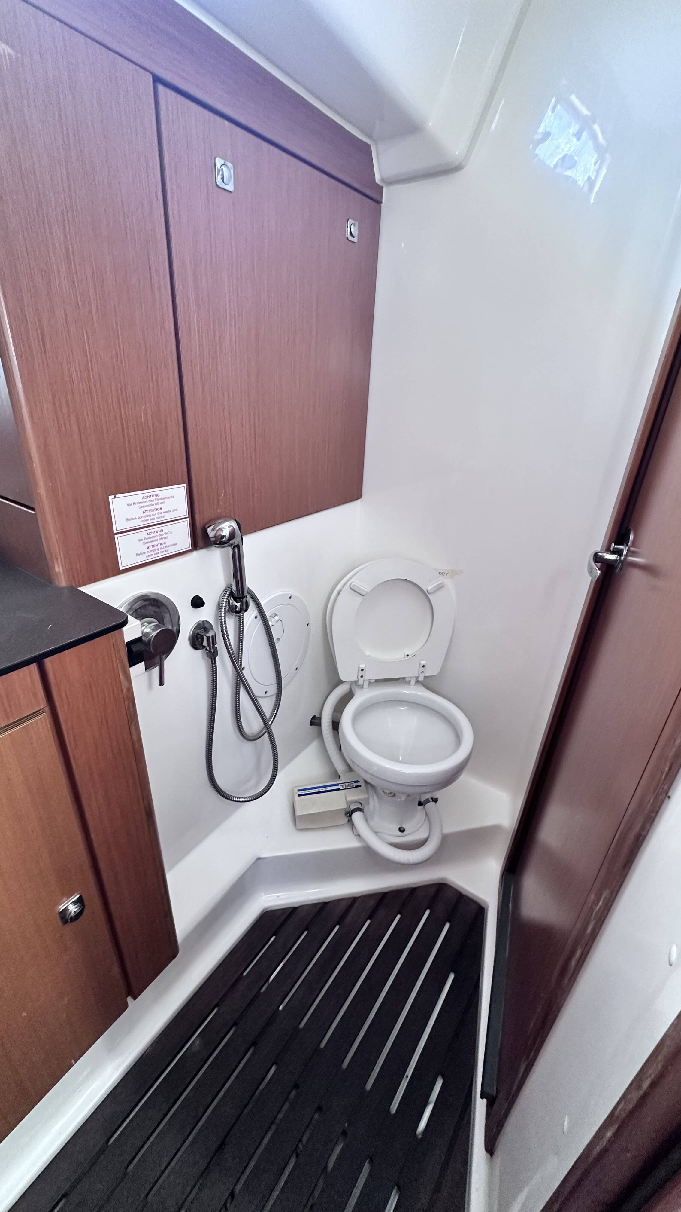 Sailing yacht Bavaria Cruiser 56 Searex