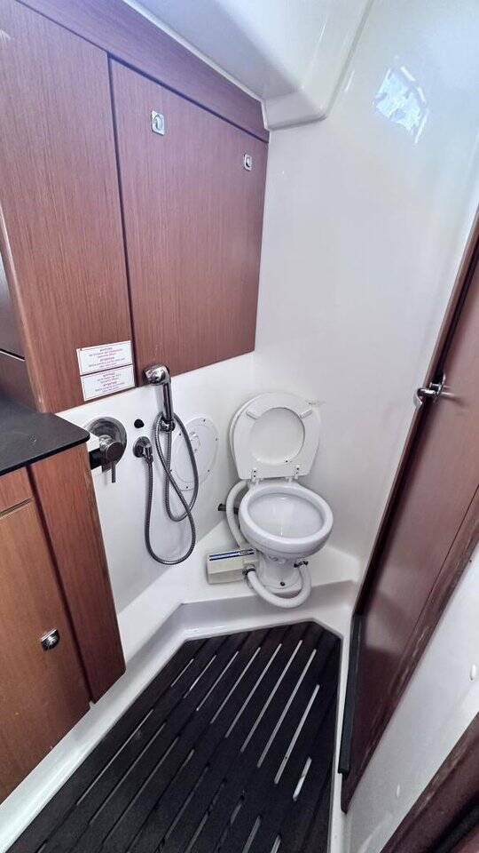 Sailing yacht Bavaria Cruiser 56 Searex