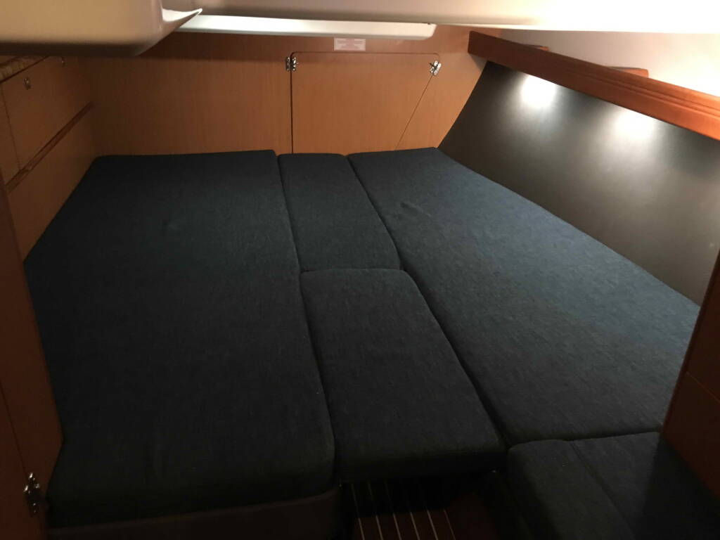 Sailing yacht Bavaria Cruiser 56 ECONOMY