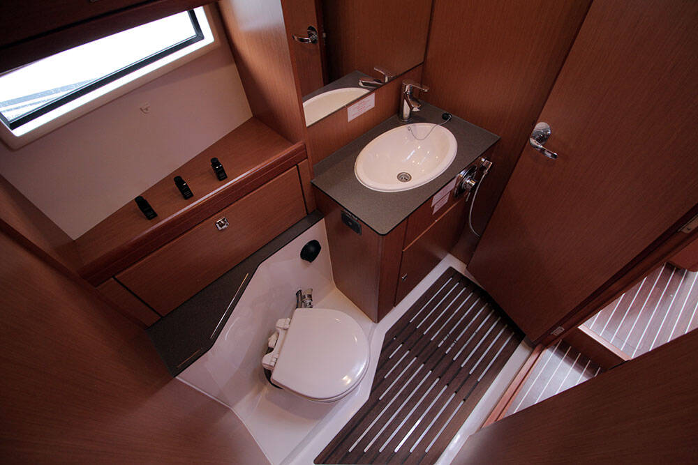 Sailing yacht Bavaria Cruiser 56 Maximum
