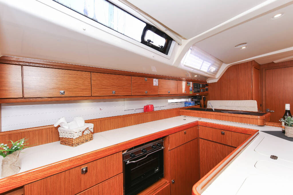 Sailing yacht Bavaria Cruiser 56 Mandy