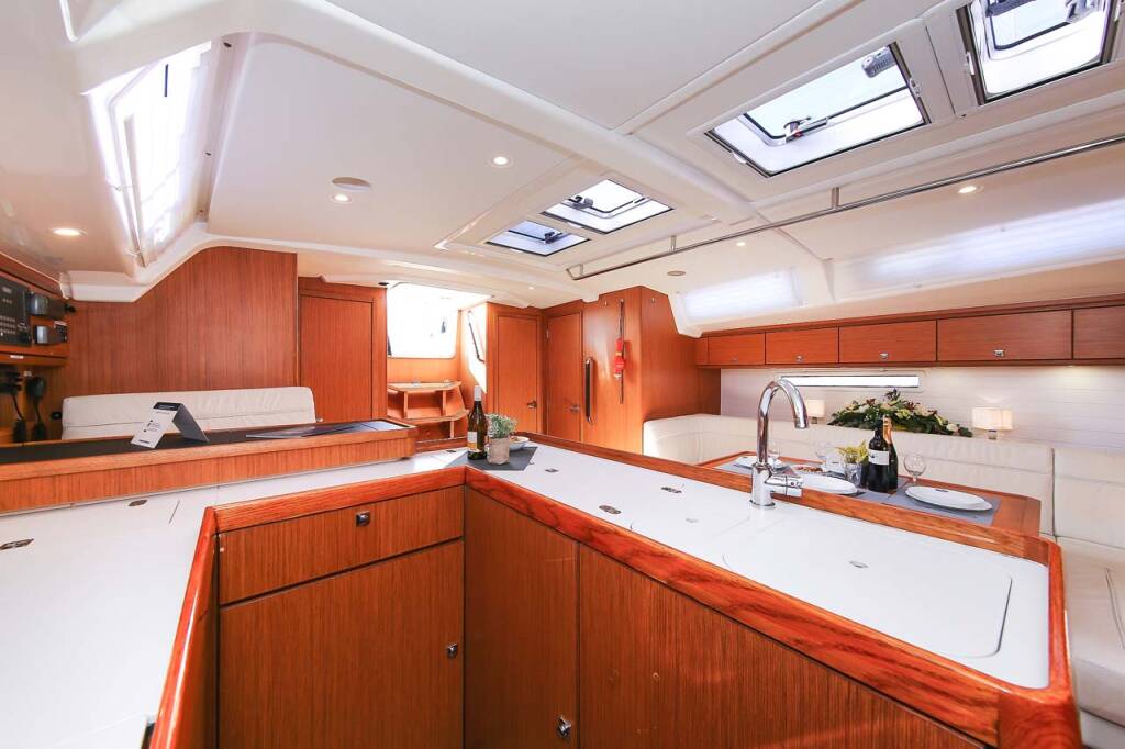 Sailing yacht Bavaria Cruiser 56 Mandy