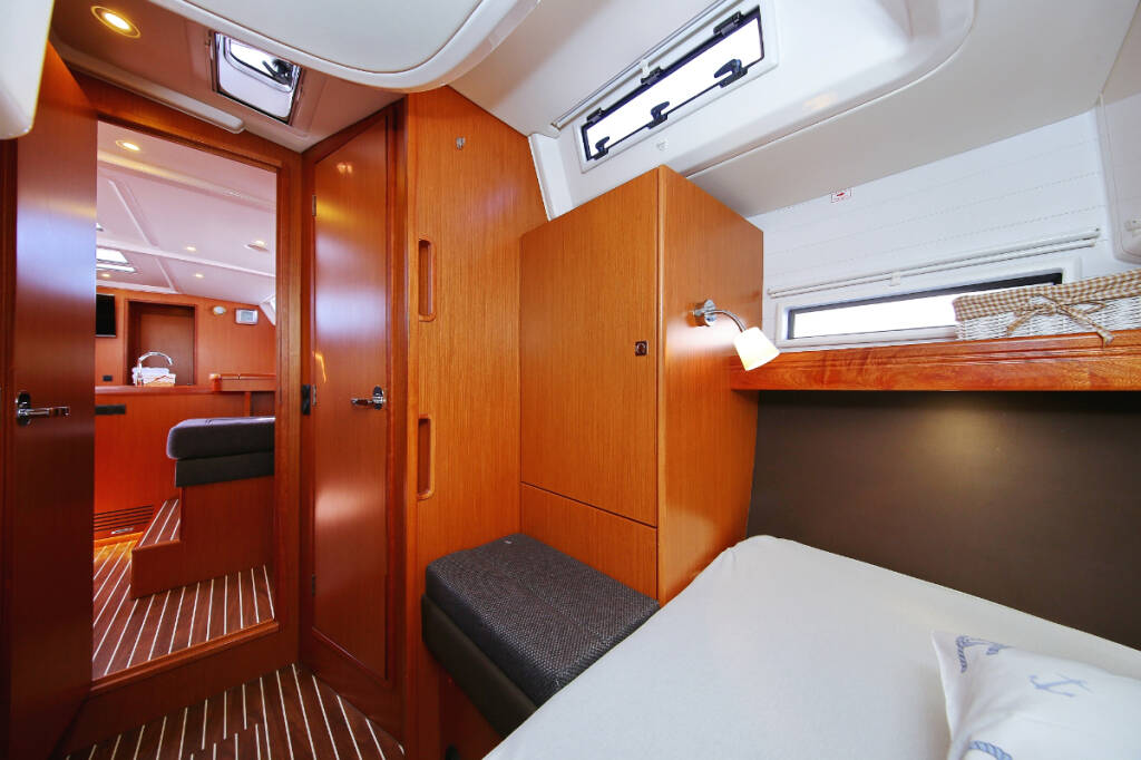 Sailing yacht Bavaria Cruiser 56 Mandy