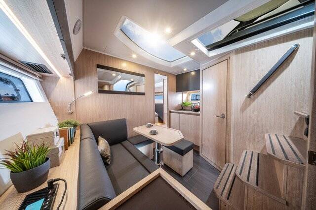 Motoryacht Bavaria SR36HT 