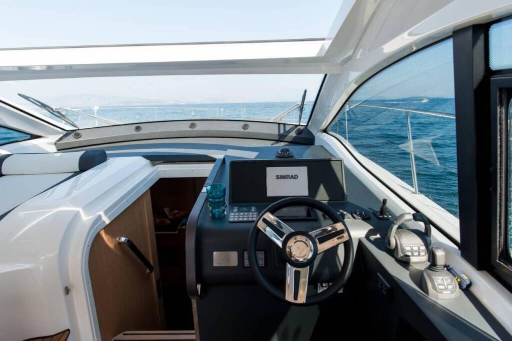 Motor yacht Bavaria SR41 Sandy I