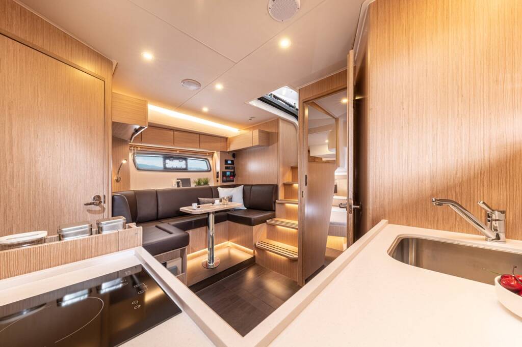 Motor yacht Bavaria SR41 Ivana