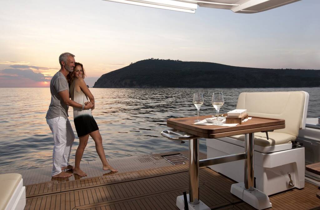 Motor yacht Bavaria Virtess 420 Lana
