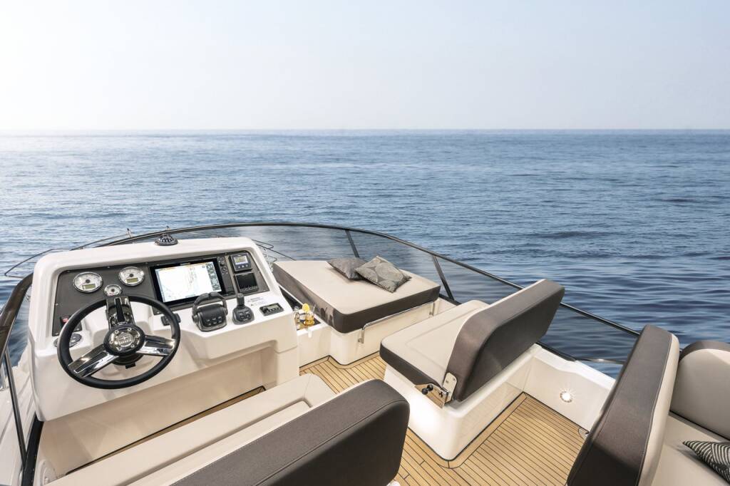 Motor yacht Bavaria Virtess 420 Lana