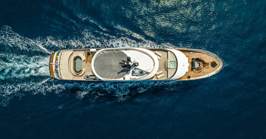 Luxury motor yacht Bella Bella