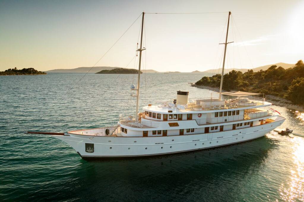 Luxus-Motoryacht Bellezza Bellezza