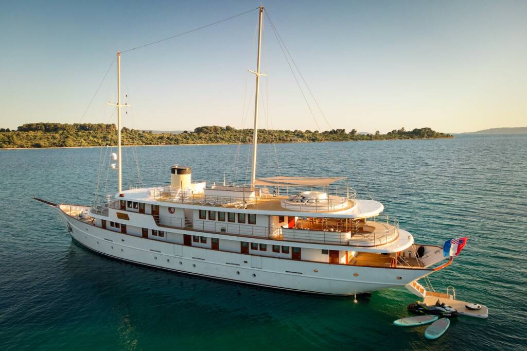 Luxus-Motoryacht Bellezza Bellezza