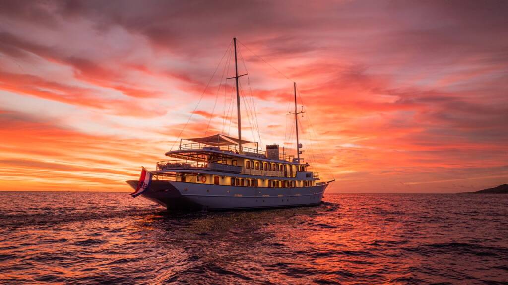 Luxus-Motoryacht Bellezza Bellezza