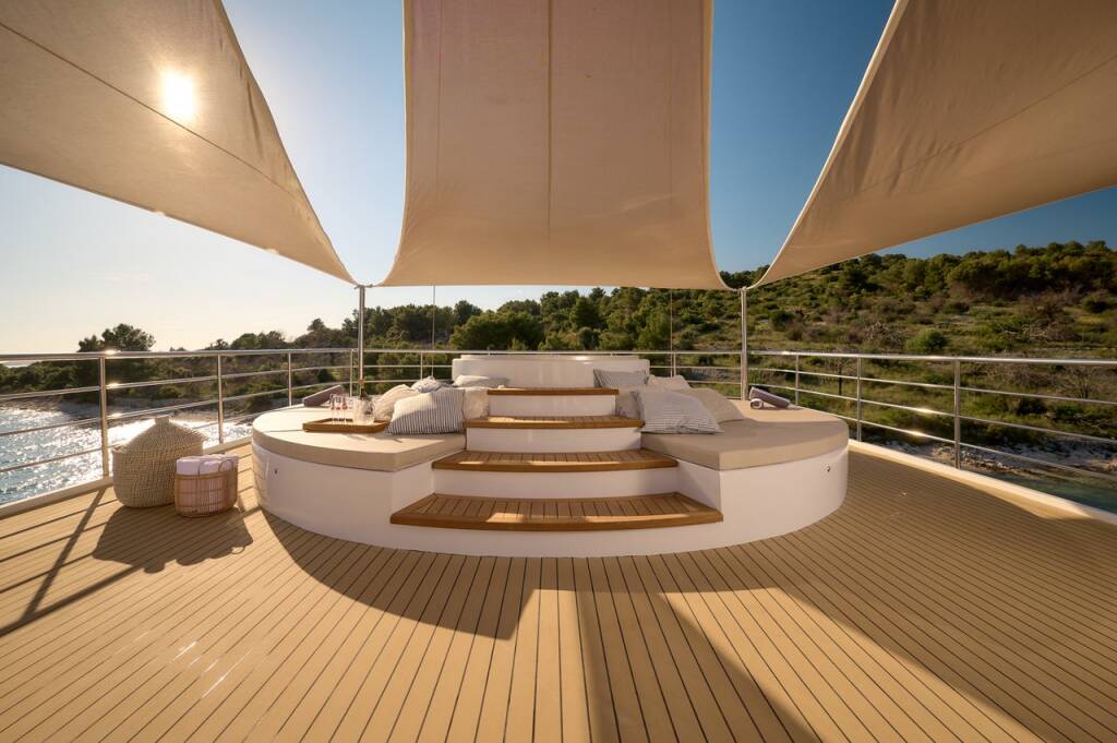 Luxus-Motoryacht Bellezza Bellezza
