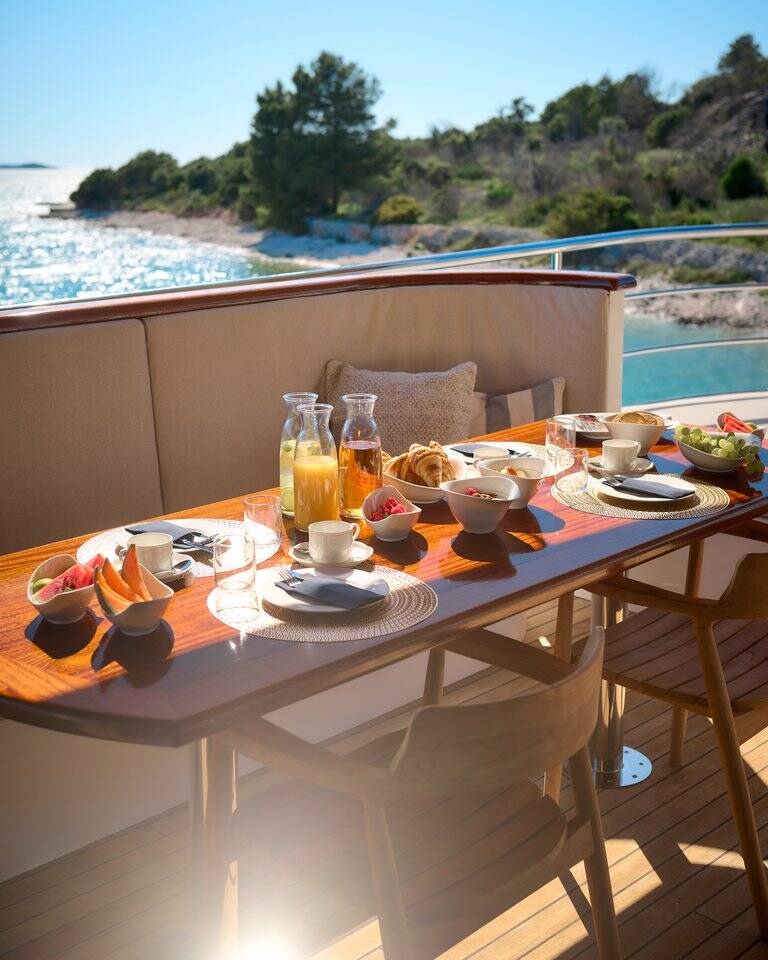 Luxus-Motoryacht Bellezza Bellezza